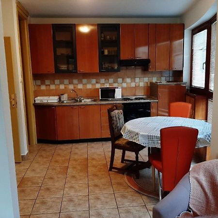 באניה לוקה Green And Blue Apartments מראה חיצוני תמונה