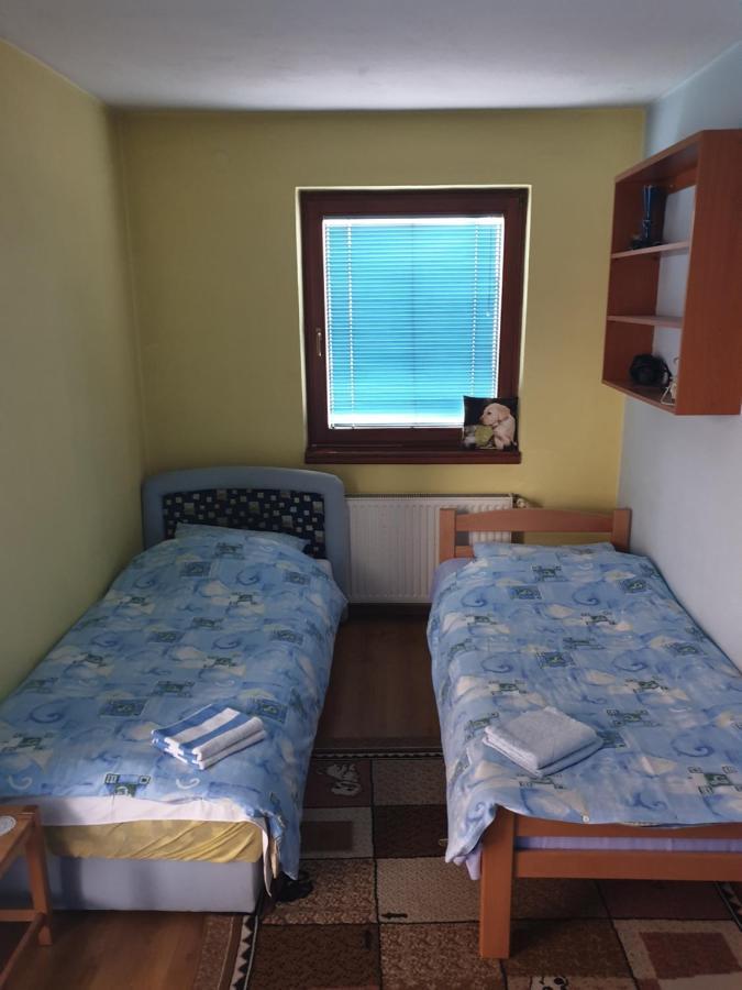 באניה לוקה Green And Blue Apartments מראה חיצוני תמונה