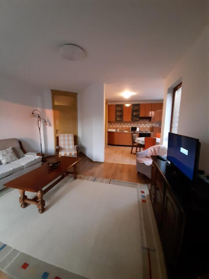 באניה לוקה Green And Blue Apartments מראה חיצוני תמונה