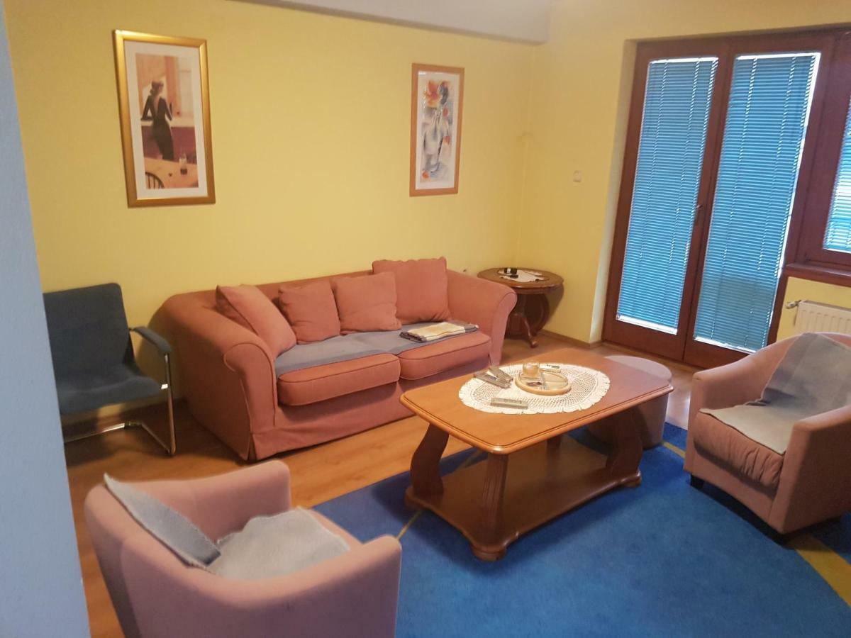 באניה לוקה Green And Blue Apartments מראה חיצוני תמונה